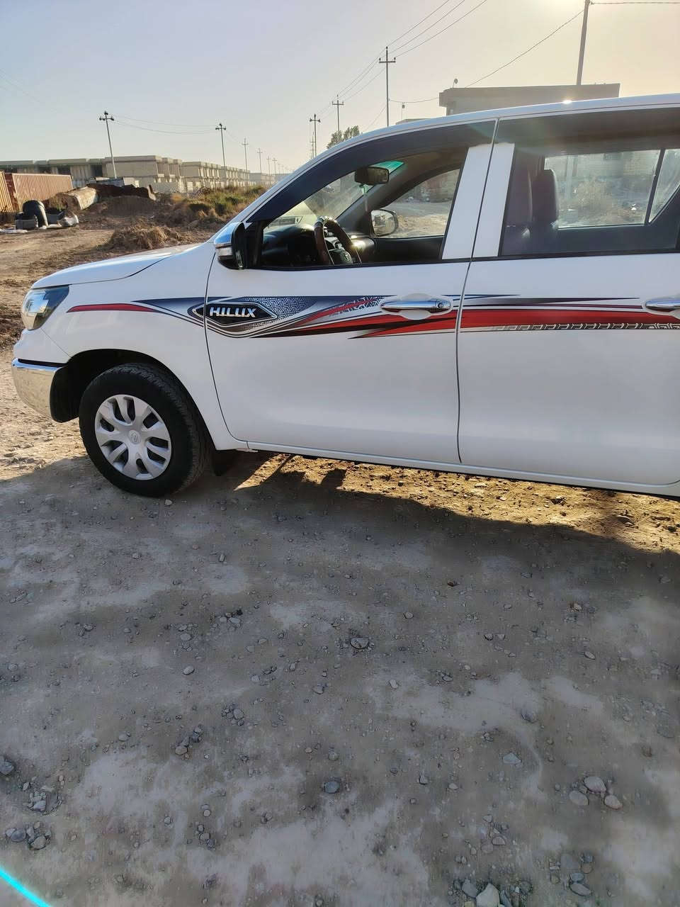 فلاونزه موديل 2017 كفاله عامه كير عادي ماشيه 215 الف سنويه لحد 2031 جاهزه من كلشي جديد سياره  سعر 220 ابيه مجال مكان سياره واسط الزبيديه *********** اني مكلف بلنشر اتصل على صاحب السيارة
