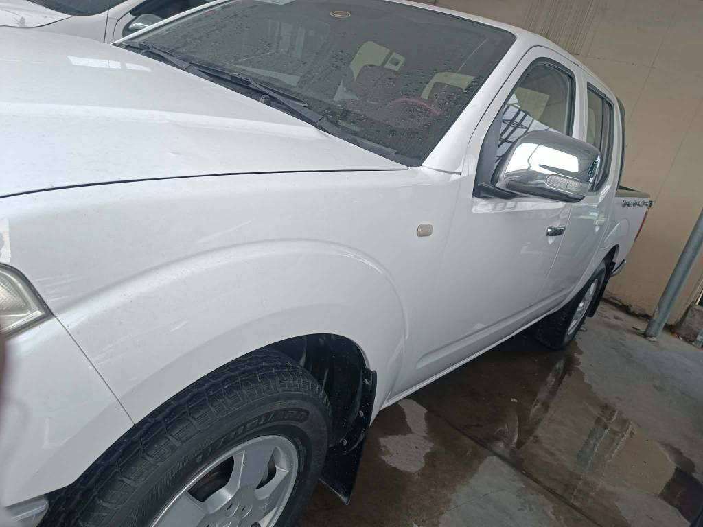 نیسان ناڤارا مۆدیل/2009/زۆر خاوێنە مەکینەی نەکراوەتەوە 
یەک پەڵەی بچووک ساردی هەیە 
سەنەوی تا 2030 تازەیە تەحویل و غەرامە بە شەرت 
گێڕ مەکینە ئەکسل بەشەرت تەقەو ڕەقە بەشەرت
شوێن/تەکیە... السليمانية, العراق


**إذا كنت صاحب هذا الإعلان وتريد حذفه لأي سبب، رجاءا أرسل رسالة إلى الدعم الفني**