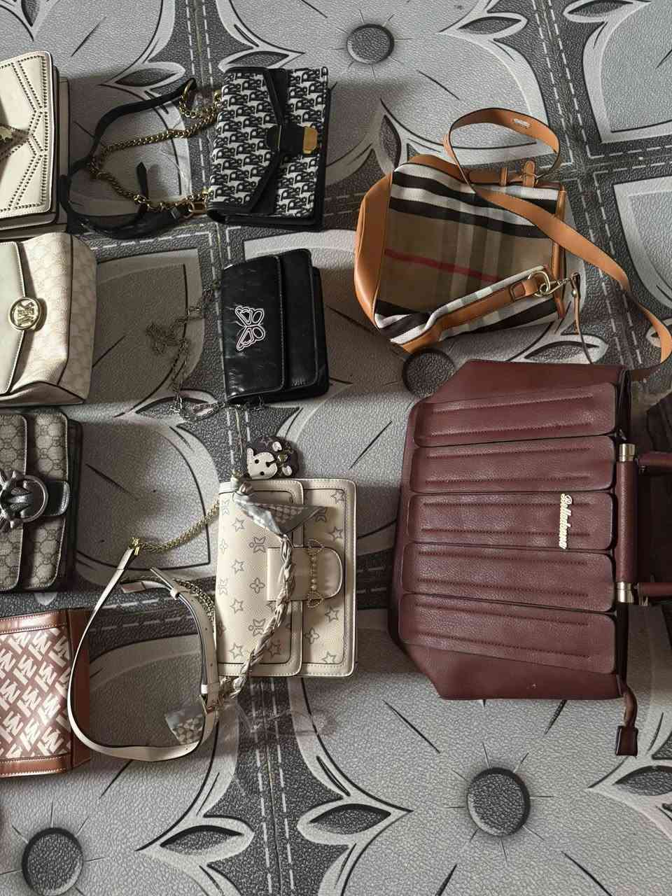 شلعة جنط  ماركة  بالة اوربي الي يعرف بيهن ومتعامل وياهن يدخلي خاص


**إذا كنت صاحب هذا الإعلان وتريد حذفه لأي سبب، رجاءا أرسل رسالة إلى الدعم الفني**