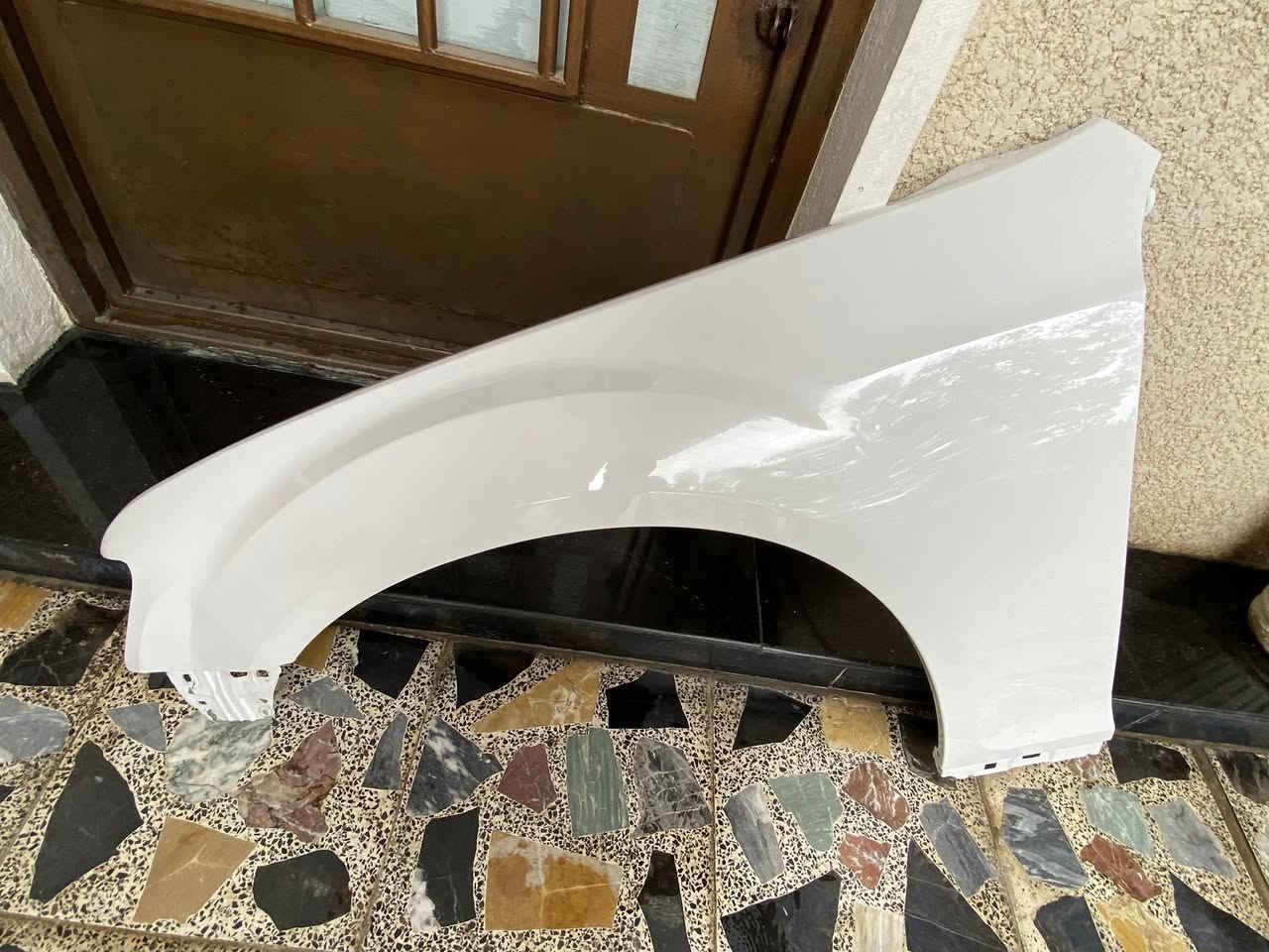 السلام عليكم مرخصة الادمن 
دعامية بجم عريض مكفولة تايوان مو صيني 
 ايسر فقط بارد تكحيل كارت 

بغداد ***********
