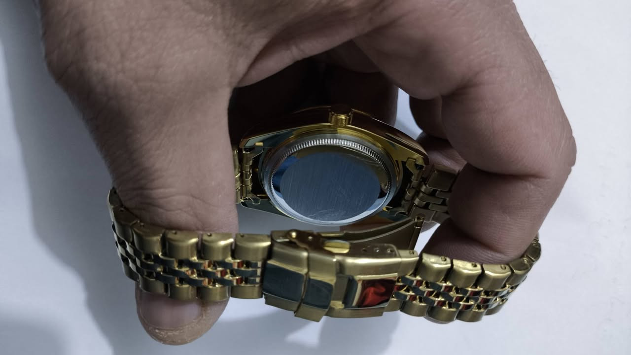 ثقيل ضد الماء على اول تم ب15 الف موجود توصيل لكافة المحافظات 5 فقط


**إذا كنت صاحب هذا الإعلان وتريد حذفه لأي سبب، رجاءا أرسل رسالة إلى الدعم الفني**