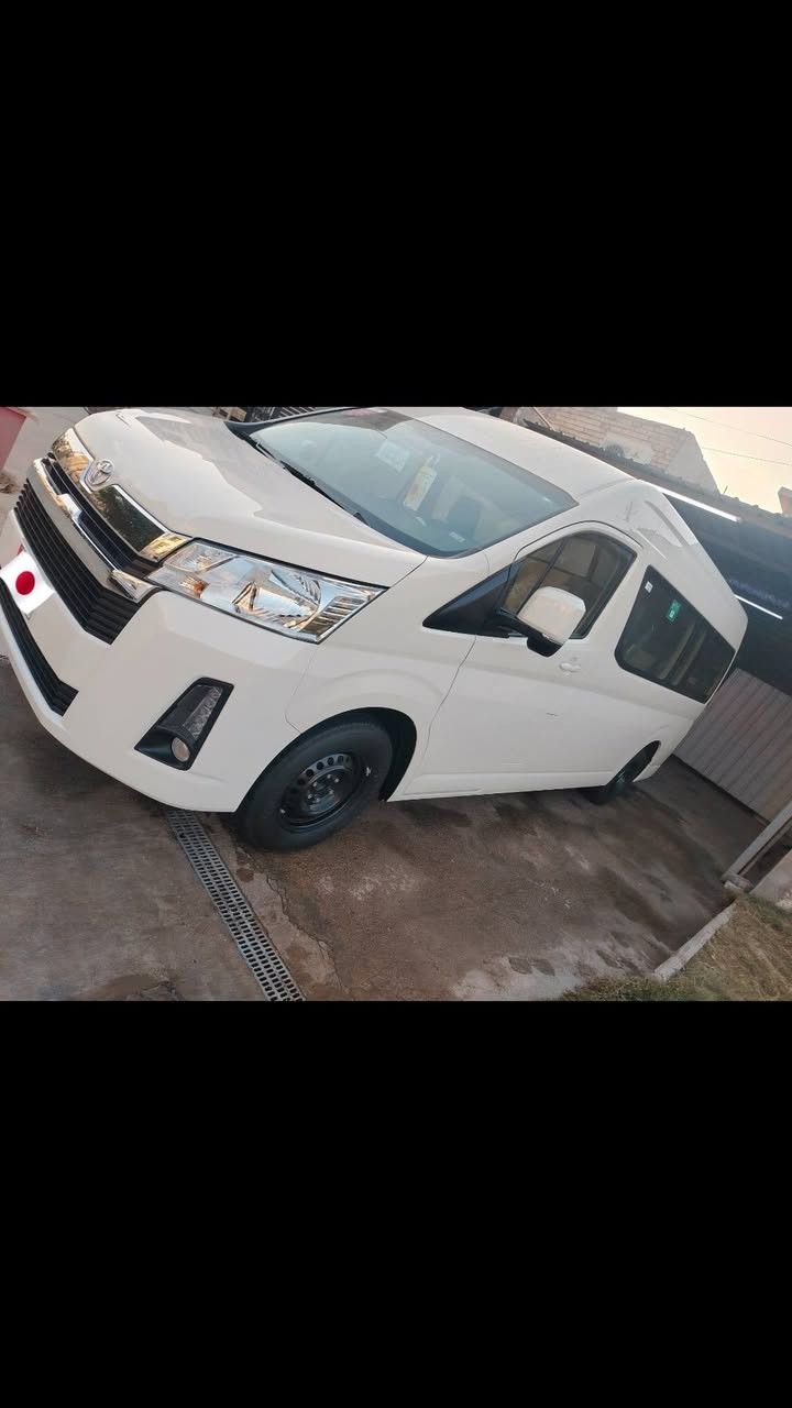 السلام عليكم هايسه موديل 25 زيرو فول مواصفات كير اوتاماتيك ضمان شركة ساز مرقم اربيل ترقيم جديد الاستفسار على الرقم *********** مكان السياره غزاليه
