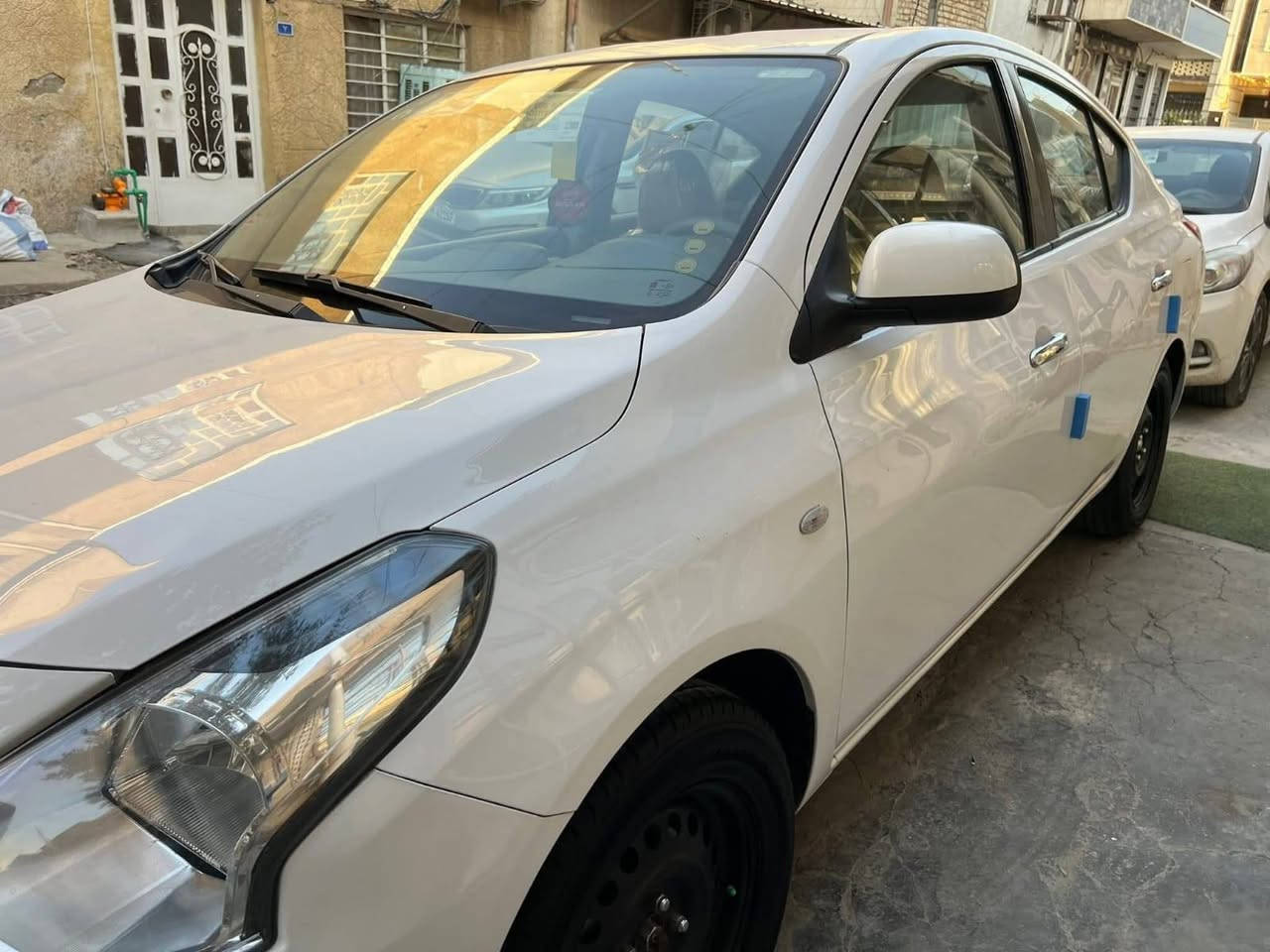 نيسان سني هندي موديل ٢٠٢٤ رقم بغداد بأسمي رقم وهزة جديد محرك وكير تبريد صدر مكفولات شاشة وكاميرا ويدات نيكل واشاير بالجاملغ الأمامي بيها صبغ جاملغ الخلفي قبغ البانزين وشوية يم العلامه مال جنطة مكاني بغداد السعر ١١٨ وبيها مجال ***********
