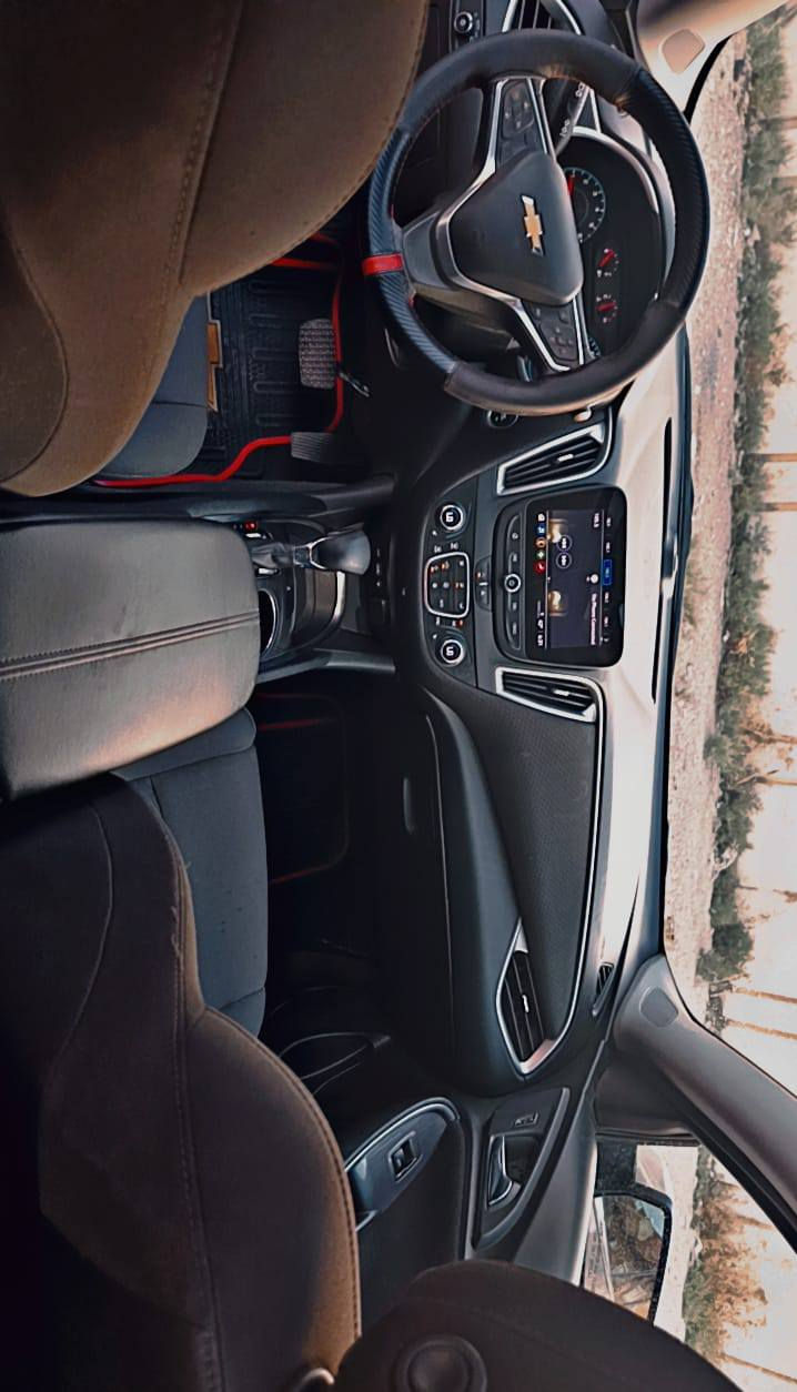 للبيع ماليبو جديدة جدا مديل 2022 LT2  كامل مواصفات  ماشية 39 الف بسمي صور الحادث بالمنشور  بسيط جدا  في بغداد صار رصعة في قبق الصندوك وبدلته  والقديم موجود الي ياخذها انطيهيا وياها ايعدله بارد اذا ايحب ويخلي احتياط لا السواق العدنه بالشارع انت واكف ايدعموك ابطال  السيارة بدون تبديل او فتح بس صبغ حادث امريكا الجاملغ والباب  القمارة بانو راما كلها الحافة بيها كم رصعة مال تحميل من امريكا ممسويهن السيارة برغي مامفتوح بيها جديدة على الشركة بدون ايرباك   رقم بغداد جديد  فول مواصفات مكاني بغداد البياع المواصلات 
السعر ١٢٨ ورقة مجال بسيط  اذا اكو مراوس اوباما جارجر اراوس وفرق 

*********** بغداد, العراق
