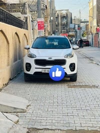 سياره سبورتج موديل 2017 خليجي السياره مكفوله من الصبغ بيها بارد قليل ع...