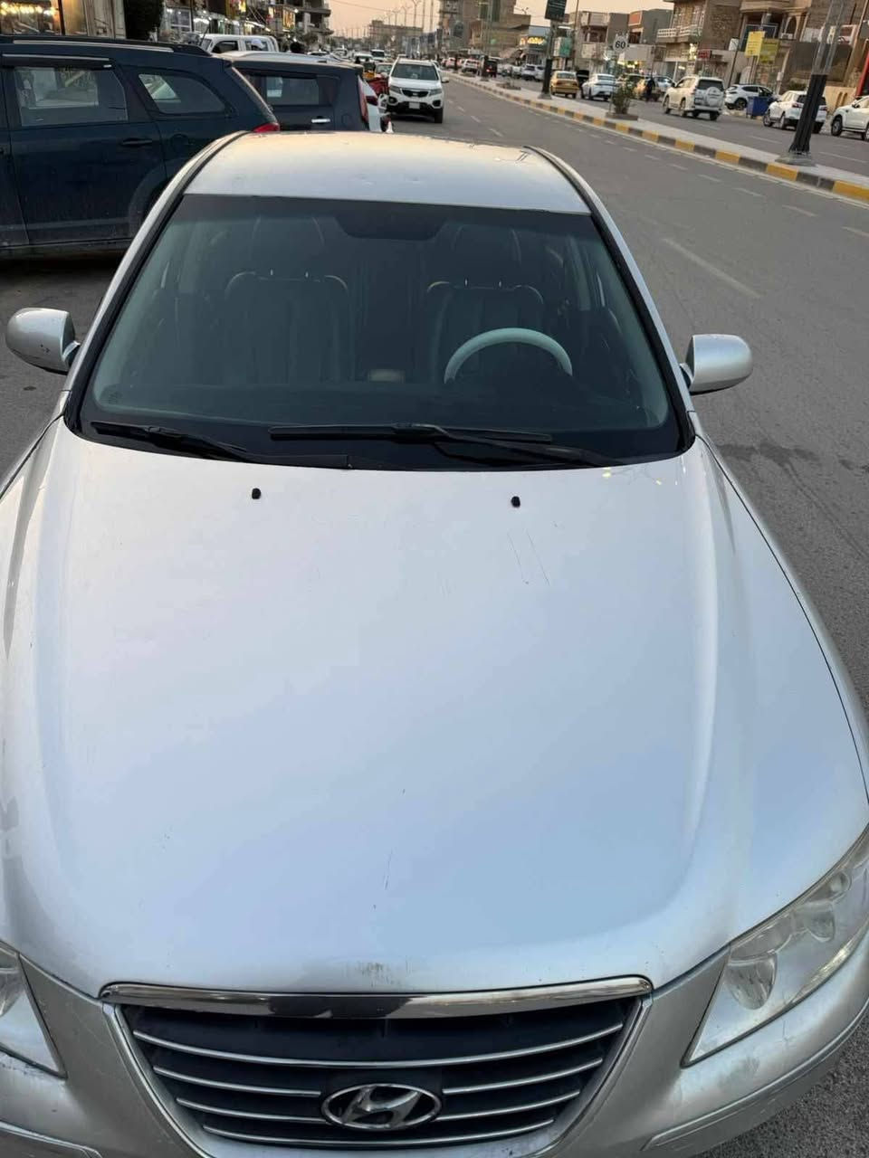 السلام عليكم 

سيارة سوناتا 2010
   مكينة 2000دوش غاز شرط بعدها استيل
  كصة قمارة فقط
 متومة بغداد الماني بدون سنوية
كشنات تدفاء
كشنات كهربائي
حدادية جديدة
تخم تاير
ادامة كاملة المنضومة الغاز 
كهربائيات كلها شغالة بلاد
مكان السيارة واسط
 السعر 43.
***********

