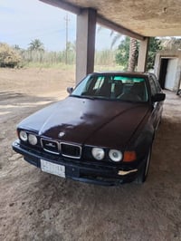 بي ام دبليو ٧٤٠ • ١٩٩٣ • تبريد ثلج