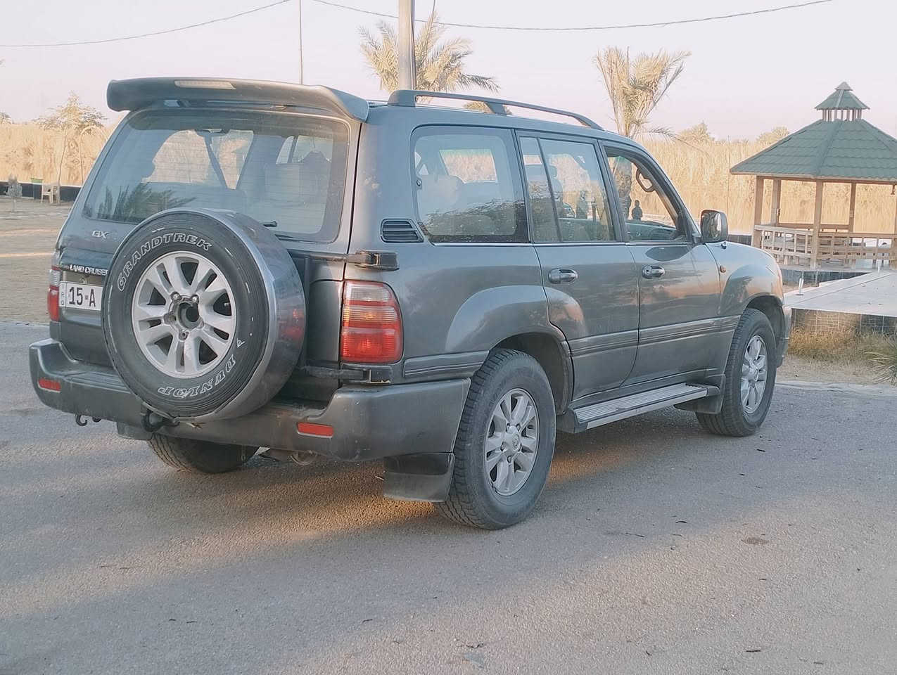 لاندكروز موديل 1998 قطري
مصبوغة عام 
.....مبدلة بيها قمارة.....
محرك 6 سلندر 
كير اوتماتيك 
مواصفات معروفه وكدام العين 
ارقام انبار انكليزي بسمي  
مكان السيارة الانبار الفلوجة او الرمادي  
للبيع او المراوس سعرها 110
***********
