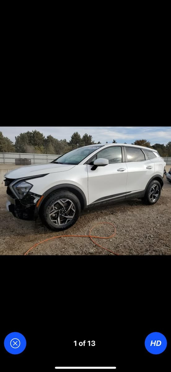 السلام عليكم كيا سبورتج للبيع موديل ٢٣ وارد امريكي محرك ٢٥٠٠ رقم بابل الدولي بدون حادث دعاميات مفتوحه فقط مكفوله  كفاله عامه تحكمات ستيرن رادار امامي حساسات خلفيه جانبيه فور ويل لون أبيض  باسمي السعر ٢١٠ وبيها مجال العنوان بابل المركز رقم الهاتف***********
