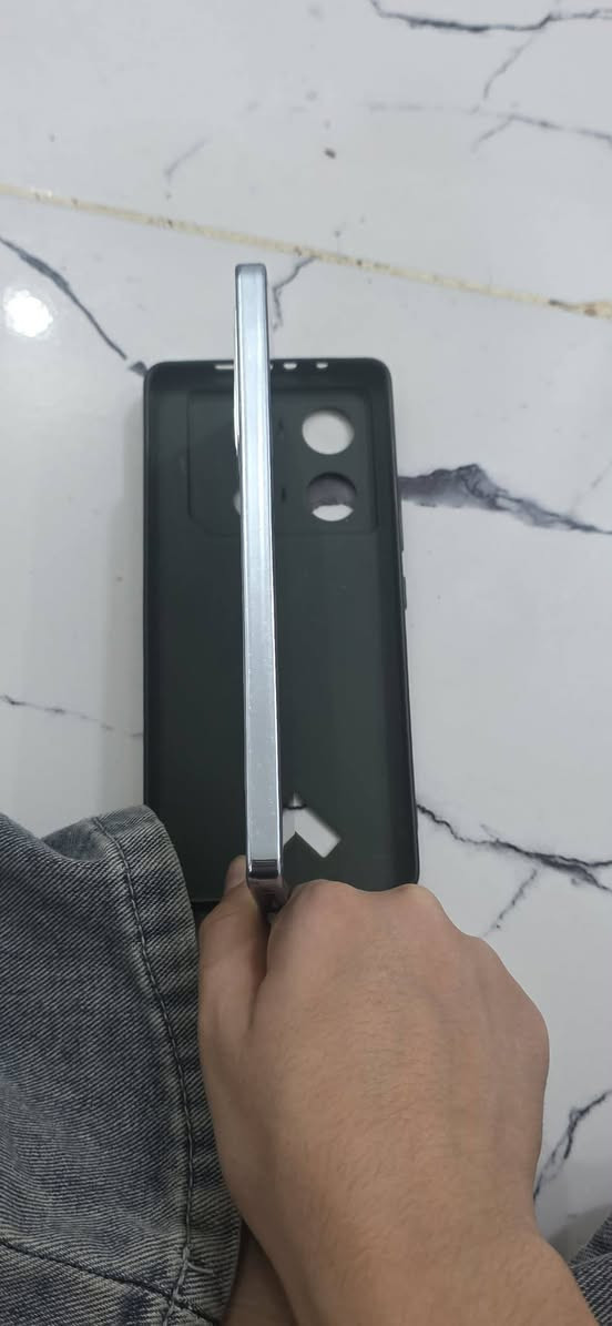 السلام عليكم
جهاز infinx gt 20 pro 

الجهاز نضافه %90 مابي ملحقات بس كارتون و راس الشاحنه
ما عندي توصيل الجهاز كلشي ما مبدل بي 
السعر 300 قفل 
للاتصال ***********
