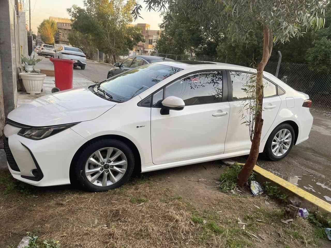 السلام عليكم ورحمة كورلا هايبرد
م 2025
ماشي 6 الف 
كفاله 
خليجي فول مواصفات
عنوان بغداد
سعر 160
***********
