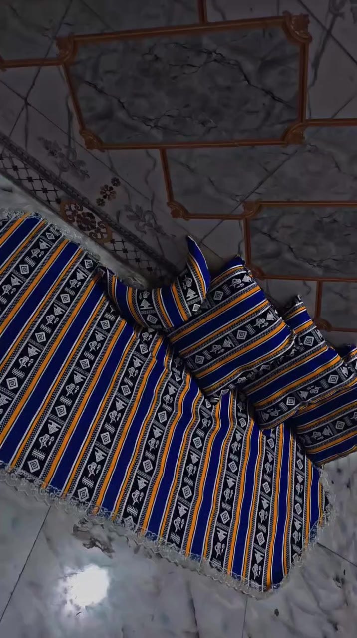 السلام عليكم ورحمة الله وبركاتة متوفر هاذ الموديل اخر قطعه جاهزة اربع كوشات ومبخرة وسفرة ب25 مع التوصيل


**إذا كنت صاحب هذا الإعلان وتريد حذفه لأي سبب، رجاءا أرسل رسالة إلى الدعم الفني**