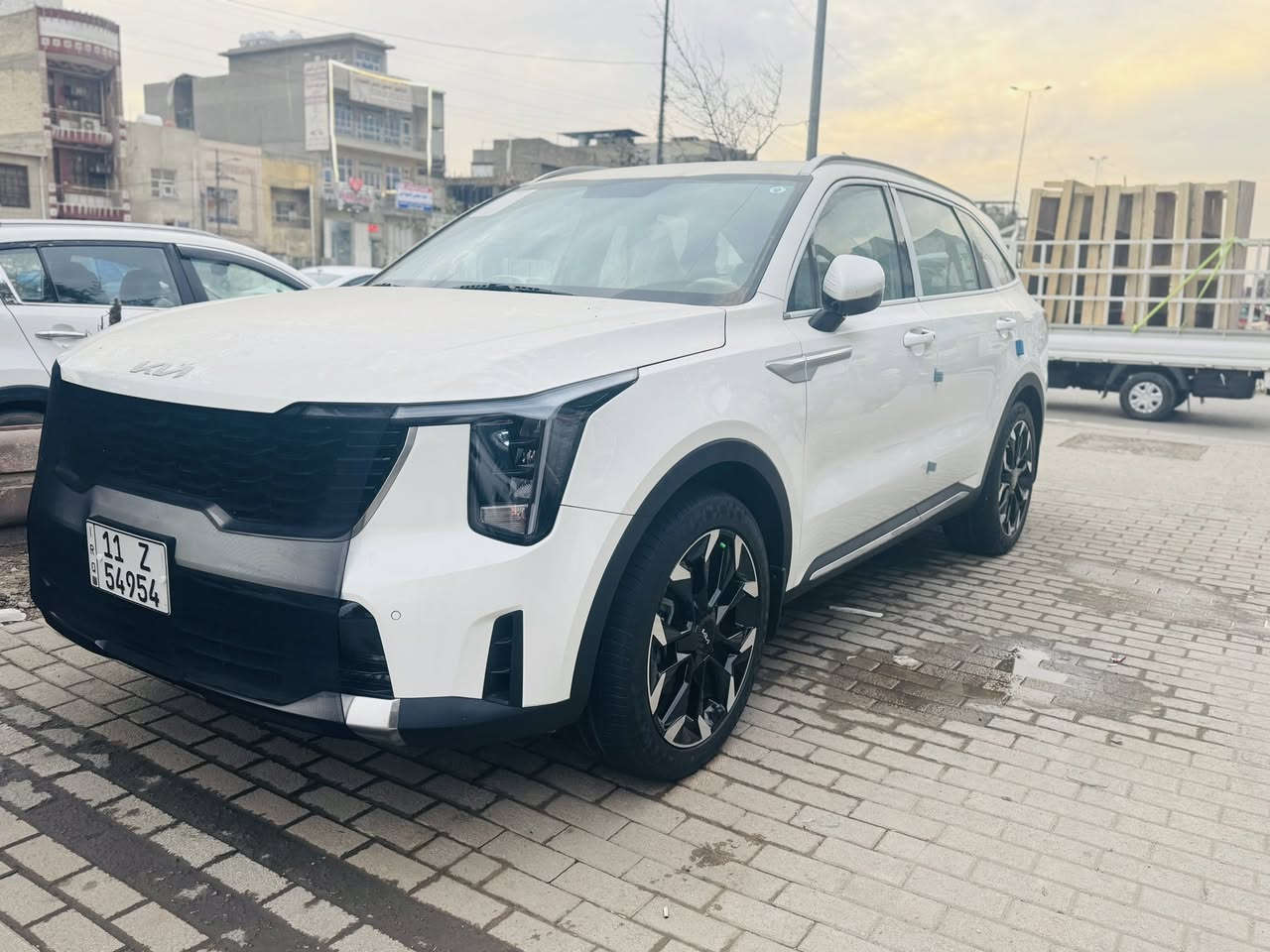 سلام عليكم سورنتو 2025 خليجي كفاله عامه ام الضمان خمس سنوات أو 100الف كيلورقم بغداد بسمي ماشه 20 الف شاشه كبيره ويل 20 مكينه 6سلندر كشن كهبائي  وموصفات معروفه سعر 335وبيهه مجال مكاني بغداد الرقم ***********
