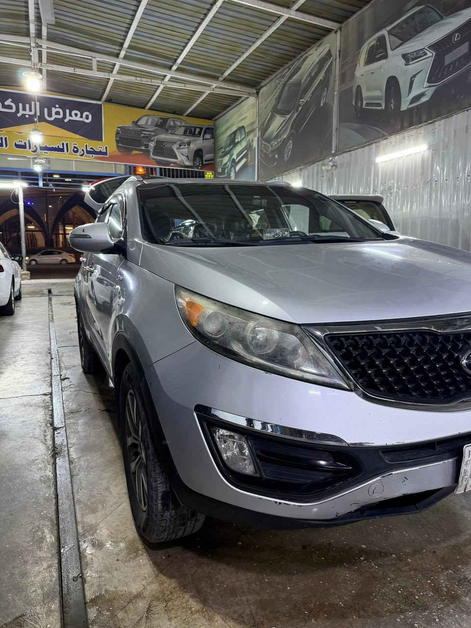 سلام عليكم 
من رخص لأدمن
سياره سبورتج موديل١٥
السياره حلوه 
حادث أمريكي جاملغ خلفي وباب
ماشيه ١٧٠كم
بيها مكينه مجفته تجفيت ممتاز
السياره حلوه ونصيه حلوه ومابيها نواقص
السعر ١٢٠وبيها مجال 
باقي الاستفسار الانتصال على رقم واتساب
***********
