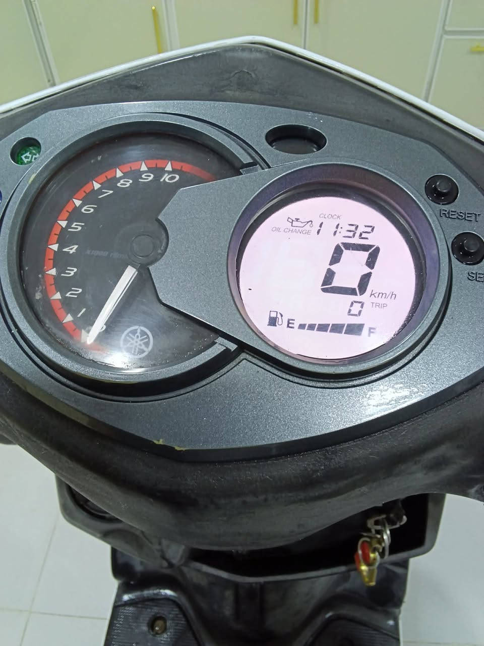 سلام عليكم دراجة البيع سكنس مكفولة من كلشي مكينة مامفتوحة شرط حاوية.  عنوان بابل محاويل رقم ***********
