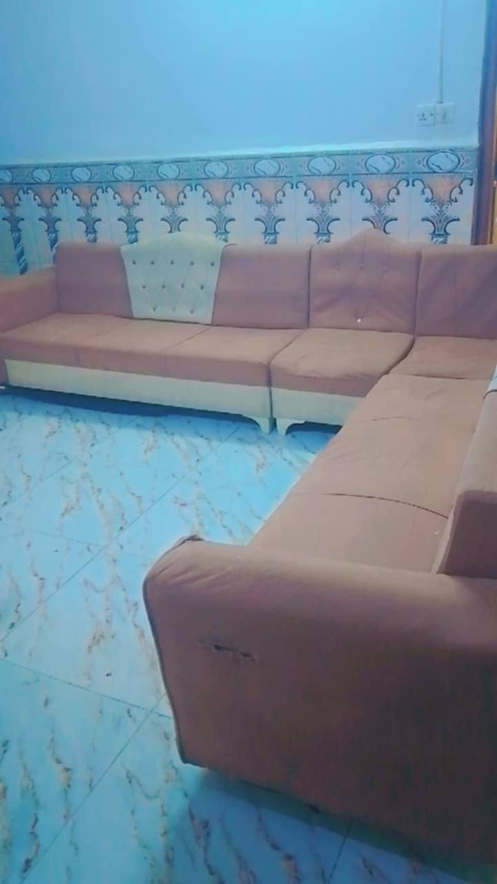 السلام عليكم ديوان لبيع ***********
