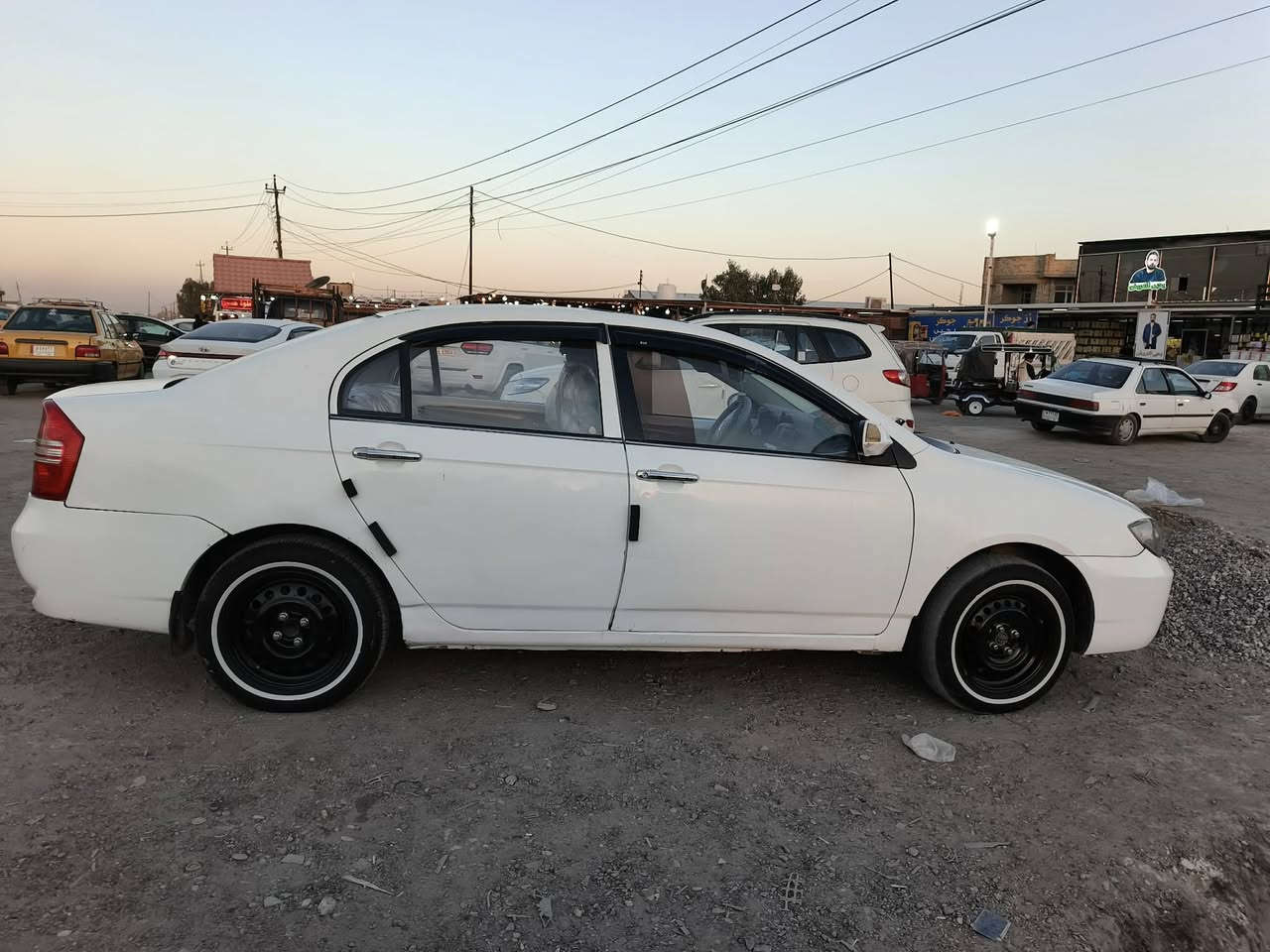 سلام عليكم سياره ليفان 620بسمي مشروع وطني رقم  واسط موديل 2011 بيه طخه بل جاملق الخلفي مكاني تقاطع تسعه نيسان قريب عل نهروان الاستفسار***********
