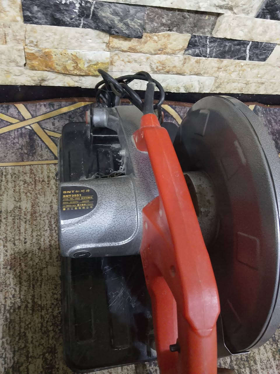 السلام عليكم. 
الاسعار والتفاصيل مذكوره داخل الصور 
كل الي بالصور شغال وكل خلل مابي وشرط الفحص 
يوجد توصيل لكفافه محافظات العراق وبغداد 5 آلاف 
*********** يوجد واتساب
