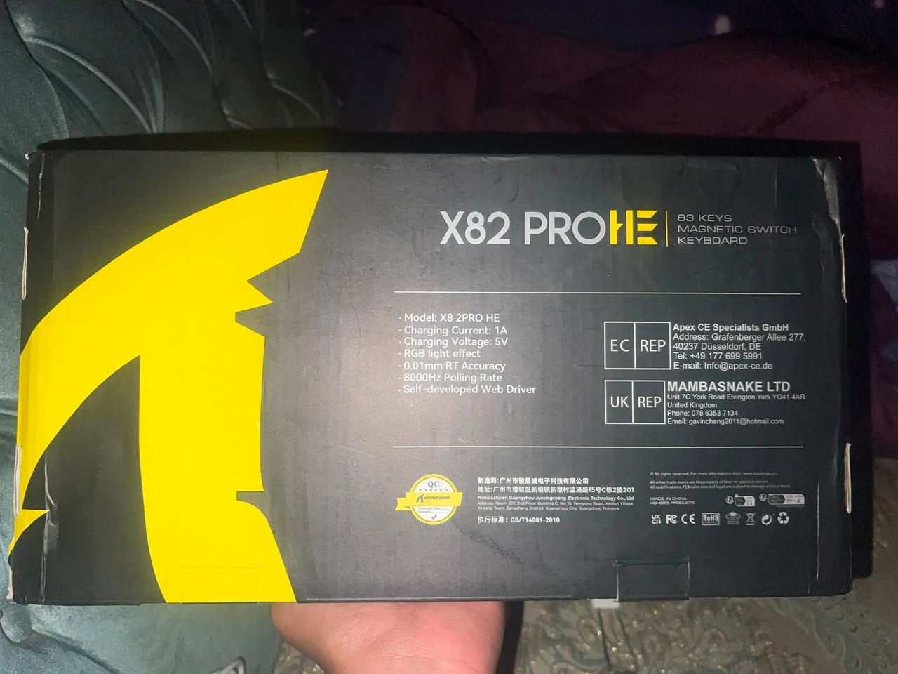 للبيع كيبورد Attack Shark X82 PRO HE
•  82 زر (حجم صغير ومرتب)
•  سويتشات مغناطيسية سريعة جدًا
•  مناسب للألعاب والكتابة
•  إضاءة RGB
•  استجابة عالية وسريعة
•  حالة ممتازة مع العلبة
• سرعة 0.1ml
•وايرلس وبلوتوث

الكيبورد نظيف مستخدم مره وحده وجاهز للاستخدام والسعر 90 وبي مجال بسيط
***********
