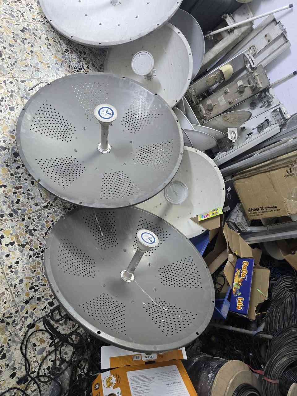 السلام عليكم
مواد انترنت للبيع

دشات 34 ubnt
دشات 32 هايبر
دشات 30 ubnt

ميموسات c5c
912
بوربيم m5 400
بور بردج m5
1009 بلص
سكترات 2.4
سكترات ARC
دش ٣٢ انتي نويز
لنك مايكروتك ac

يوجد توصيل كافة المحافظات 

***********
***********
