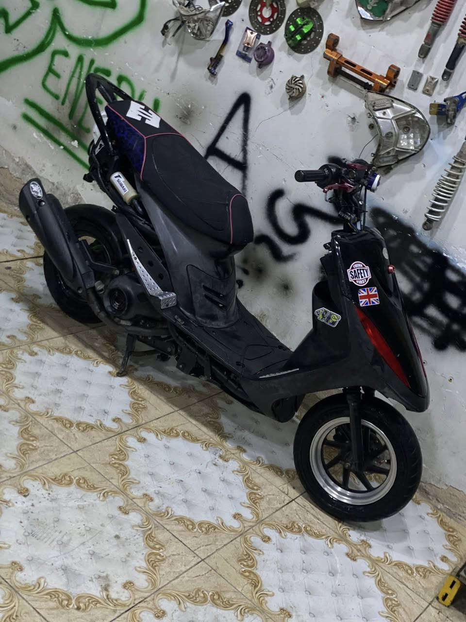 السلام عليكم ماكسات للبيع دراجات كفاله من كلشي وكلشي شغال  تعمير جديد السودة ب525 والبيضة 475 شراي اتصل *********** مكاني بغداد بلدورة
