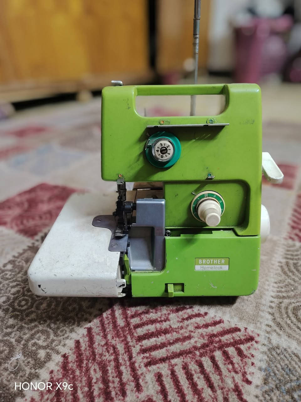 عندي اوفر  براذر منزلي  للبيع يكص ويمشي القماش بس ميخيظ اوفر ماعرف السبب ليش قفله 130


**إذا كنت صاحب هذا الإعلان وتريد حذفه لأي سبب، رجاءا أرسل رسالة إلى الدعم الفني**