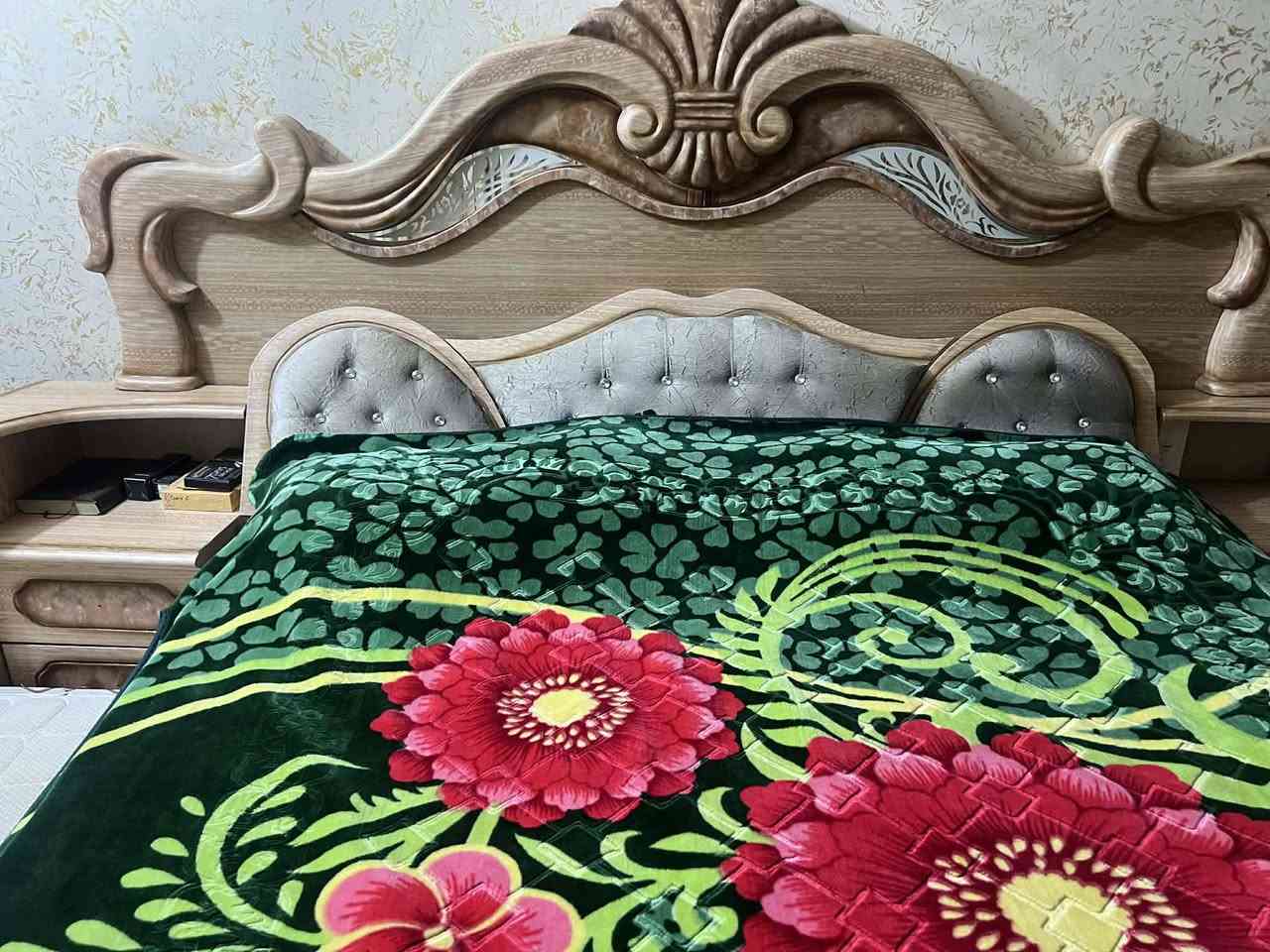 غراض منزلية للبيع حي العامل شارع ٧ نيسان غرفة نوم اخت جديد ٤٠٠ الف مبردة ١٥٠ الف كاونتر ٢٠٠ الف مكيف ٢٠٠ الف ***********
