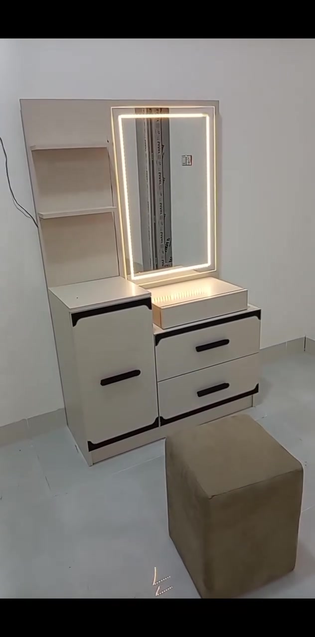 نجار غرف نوم تركي صيني عراقي معا كادر فني تركيب وتصليح جميع انواع غرف
***********
*********** واتساب ضمان فتح وشد أكثر 10مرات
