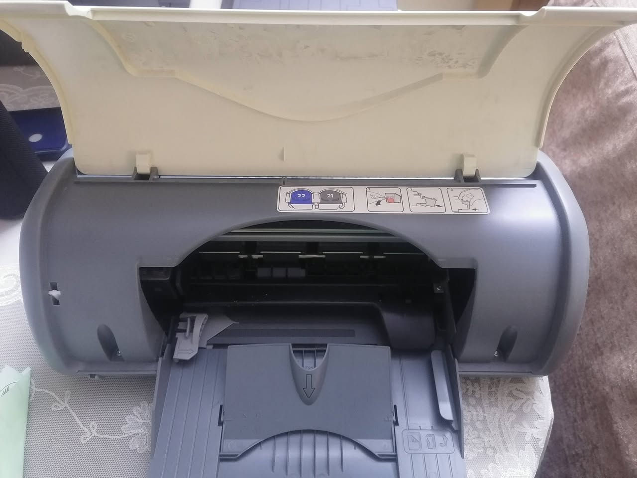 HP Deskjet 1560
للبيع


**إذا كنت صاحب هذا الإعلان وتريد حذفه لأي سبب، رجاءا أرسل رسالة إلى الدعم الفني**