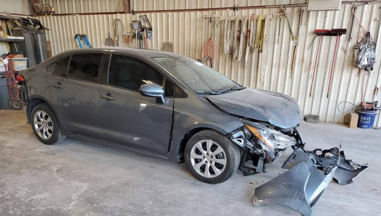 سلام عليكم
تيوتاا كورله مديل25
موعد الوصول شهرين ميناء ام قصر
الحادث موضح امامكم
السعر88 ورقه
داخل الحاويه بدون كمرك وتخليص 
ولي عنده كتاب شهداء يطلعهه شهداء
الاستفسار‏‪***********‬‏
الرقم‏‪***********‬‏ البصرة, العراق
