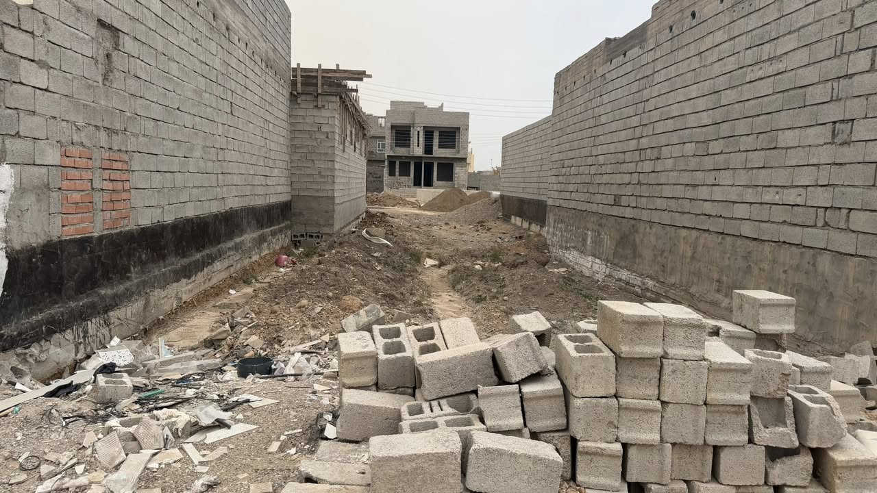 قطعة ارض للبيع 
المكان: الحولي مال تحرير 
رقم القطعة:79
المساحة : 100متر  7*14
الجنس: طابو زراعي 
الاستفسار :***********
