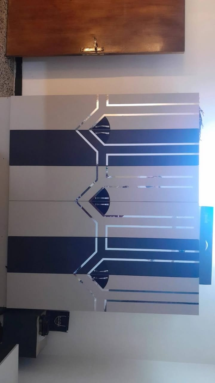 السلام عليكم
غرفة تركية 7 قطع 
فول نظافة جديدة بعدها 
استخدام كلش خفيف
تواجد بغداد زيونة 
550 وبيها مجال
***********
