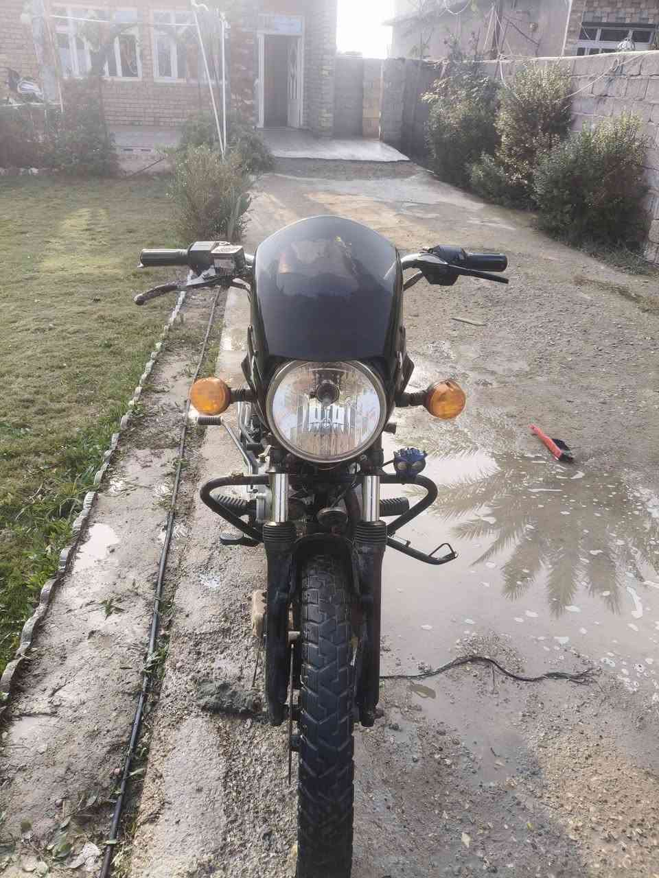 ﷽  وينه ليدور كفاله عامه 
بوكسر جبلي  نضيفه كلش مستعجل عله بيعتهه 2020 كلشي شغال بيهه 

مكاني واسط الزنابره رقمي ***********  مامتواجد ع الخاص،،  نضيفه كلش  انضف من   الفيديو؟  اوراق استنساخ اتعهد من السرقه او الغرامه ومن كلشي؟ ستوني طلعته من المخزن صارله سنه مضمومه
