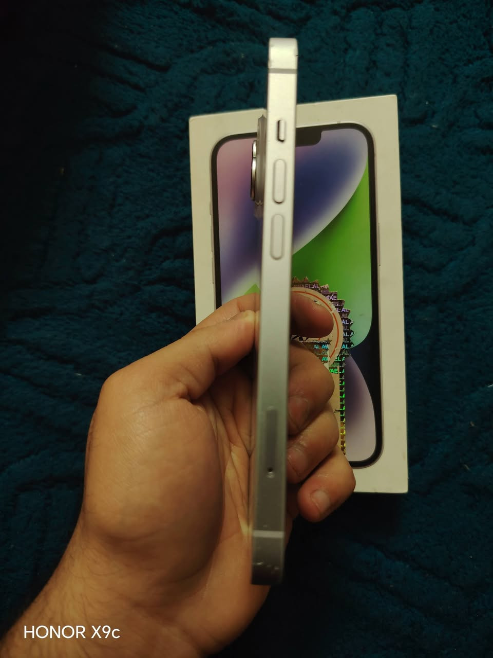 السلام عليكم ايفون 14 عادي
ذاكره 128
بطاريه 83
نضافت الجهاز 90/100
السعر.450 الف
رقم؛ ***********
