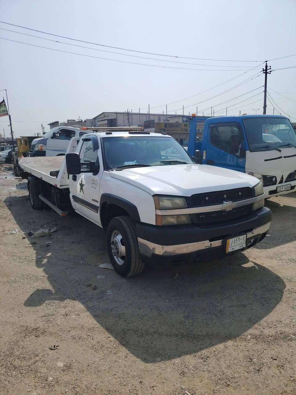 سلام عليكم البيع سلفادور مديل٢٠٠٣ انبار بسمي تصال ***********
