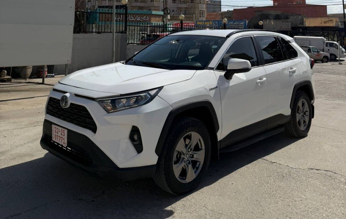 سلام عليكم
( بيع فقط )
رافور خليجي
 موديل 2024
 ماشي 2 الفين كيلو 
دبل اكسن 4X4
( هايبرد ) + ( بانزين )
  بيها اربع قطع صبغ و السقف بي تعديل بدون دواخل اربك استيرن سستم بدون رقم تترقم شمال السعر 178 بي مجال قليل مكان السياره زاخو رقم موبايل *********** وتساب دهوك, العراق
