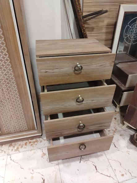 غرفة نوم تركي كلش نضيفة سعر ٤٩٠ الف شراي اتصل مكان كركوك شعدكم غراض اشتري
***********
*********** كركوك
