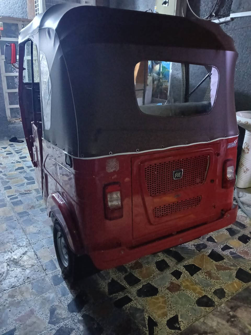 سلام عليكم تكتك للبيع 21 رقم بغدادمابيه لا ضربه لاصبغ.. بس دوس معمره مكينه مفتوحه..
مكفوله من تنقيص وتبخير 
جاهز من كلشي مكاني شعب 
سعر 8400
***********
