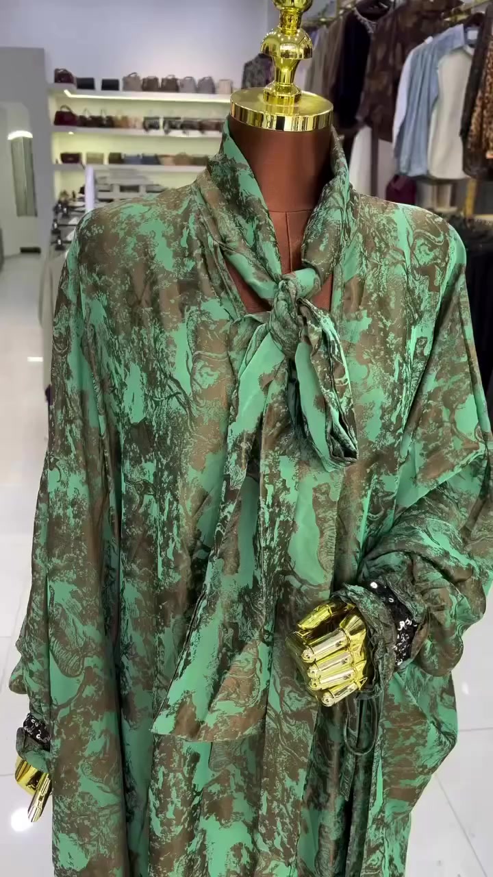 سنتر سيدتي 👗
بنطلون قماش زبدة كيلوت بتصميم أنيق وراقي ✨
يجي بمحزم عريض مثل ما واضح بالتصميم ويعطي شكل مرتب على الجسم.
خامة ناعمة ومريحة باللبس ومناسبة للإطلالات اليومية والمرتبة.

القياسات متوفرة من 38 إلى 48

تكدرون تزورونا او تطلبون دايركت يوصلكم خلال 24 ساعة 🚚
📍العنوان / بابل_المحاويل شارع البو سبتي قبل فلكة دكتور عامر مكطوف


**إذا كنت صاحب هذا الإعلان وتريد حذفه لأي سبب، رجاءا أرسل رسالة إلى الدعم الفني**