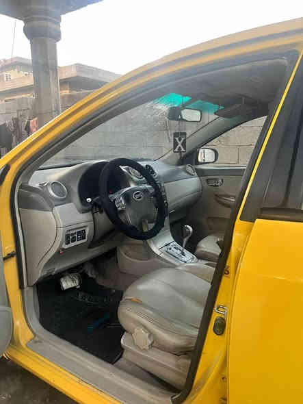 بي واي دي مديل 15 ج ثري بغداد السعر 55 العنوان بغداد مدينه الصدر بيها فقط بارد باب سايق جاهزة ما عدا يراد الها كونترول 55 وبيها مجال للطيبين هذا رقمي ***********
