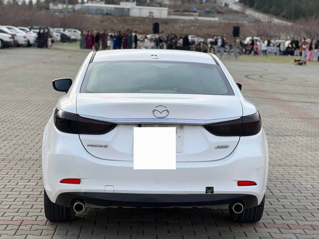 مازدا سکای ئەکتیڤ 2017
گێڕو مەکینەو تەبریت بەشەرت
مەکینەی ٢.٥ سپۆڕت ٦ گێڕ
دوو پارچەو نیووی بۆیاخە بێ ناوگرتن
ڕەقەم سلێمانی 
115$
*********** السليمانية, العراق
