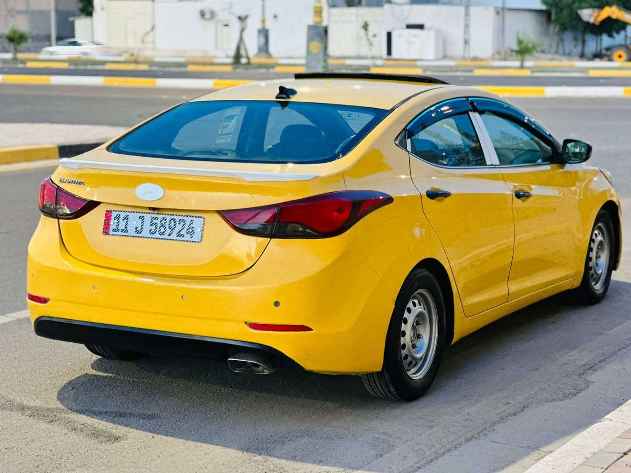 السلام عليكم للبيع هونداي النتر مديل 2015 وارد امريكي حادثه جاملغ امامي فول مواصفات واحد عله واحد فتحه تحكم استيرن اشاير مري شاشه كبيره كامره دواره بصمه بصمت يدات سستم دمام تحكمات مثبت سرعه كشنات كهرباي تدفه تبريد  بعد بيه هوايي مواصفت تبريد ثلج مكينه 1800 دوش السياره جديده وجاهزه من كلشي رقم بغداد نكليزي تحويل ثاني يوم السعر 106 مكان السياره كربلاء الستفسار اكثر عل رقم ‏‪***********‬‏ مكلف بل نشر بيع فقط
