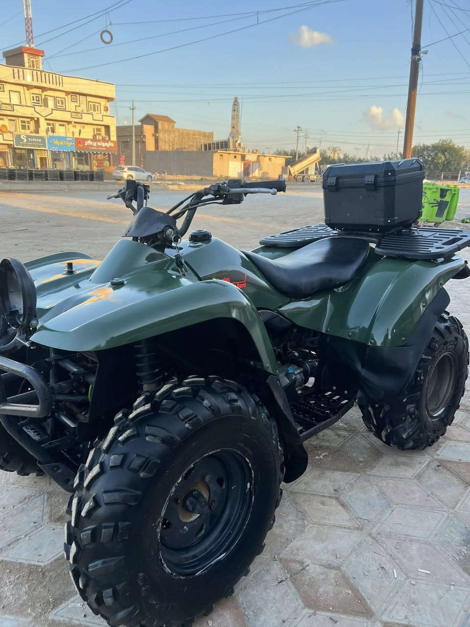 #دراجه_رباعيه_كاوسكي_
فوريل_دبل_اكسل
حجم_المكينه_700CC
الداجه_مابيها_اي_نقص
بيها_هوك_خلفي
مكاني_صلاح_الدين_تكريت
سعرها_32وبيها_مجال


**إذا كنت صاحب هذا الإعلان وتريد حذفه لأي سبب، رجاءا أرسل رسالة إلى الدعم الفني**