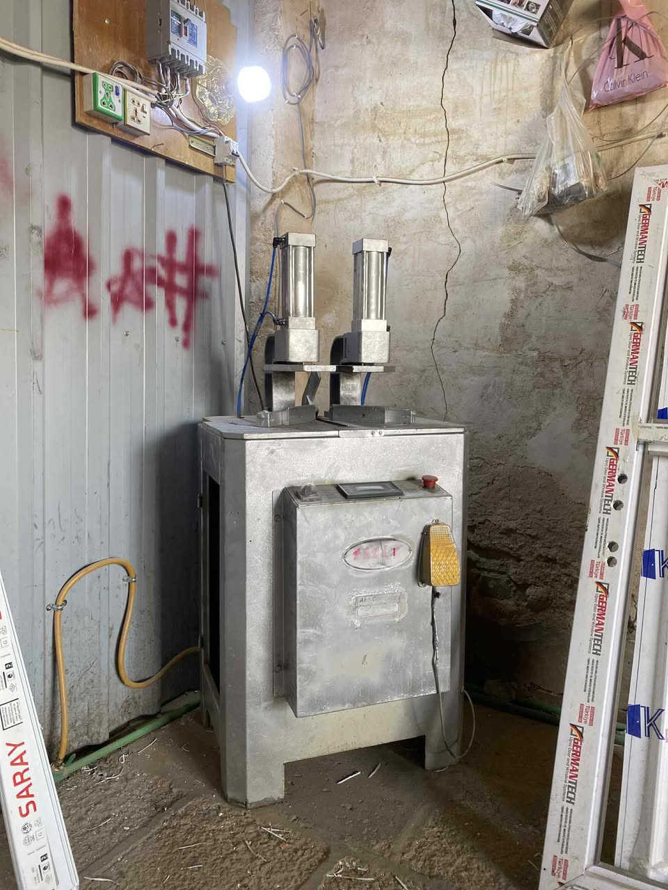 معمل PVC  للبيع ثري فيز المكان النجف الأشرف للأستفسار ***********
