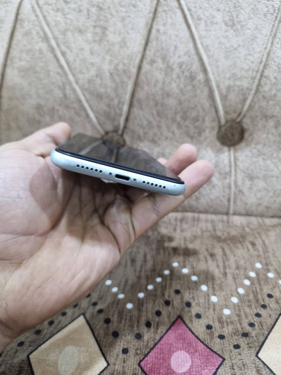 ‏سلام عليكم
iPhone 11 عادي 
بطاريته 100
ذاكرة 64 شاشه اصليه 3 خيارات 

 فقط جهاز كاميراته وكفن بسبب وكعه والضهر مفطور
السعر 170 وبي مجال او مراوس   مكاني بغداد مدينه الصدر 

 متواجد خاص


**إذا كنت صاحب هذا الإعلان وتريد حذفه لأي سبب، رجاءا أرسل رسالة إلى الدعم الفني**