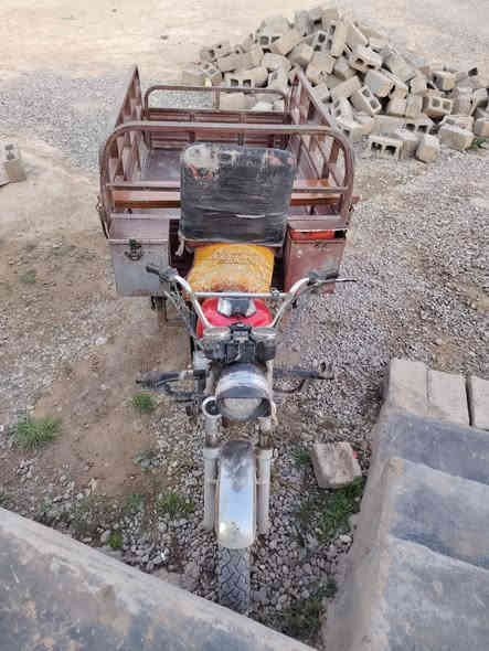 السلام عليكم 
ستوته للبيع
السعر750
***********
