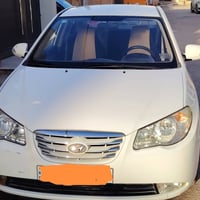إلنترا على أيدي من 2011 ماشيه 107 حقيقي للتفاصيل 07871403899 بأسمي