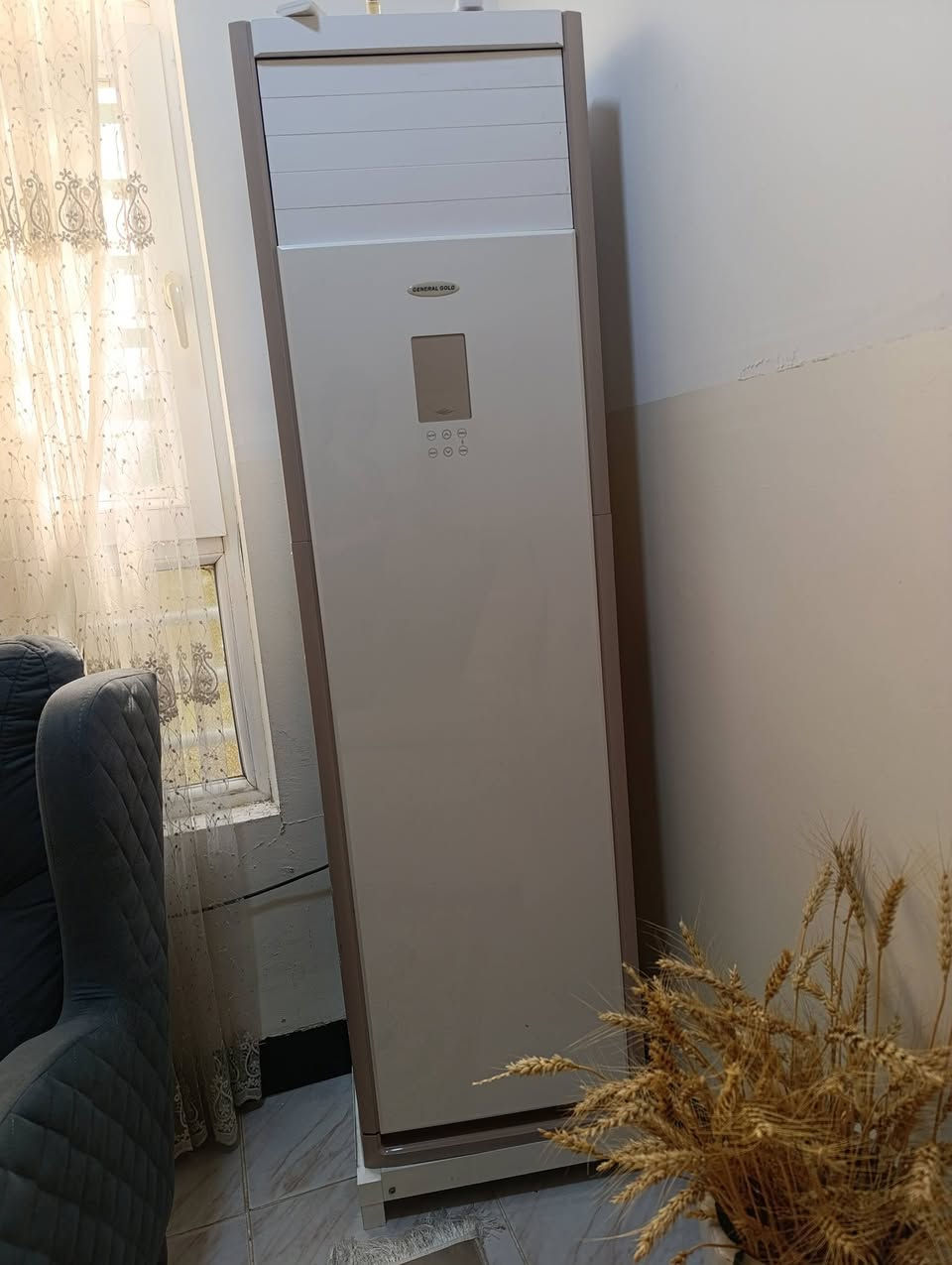 شغال على فحص يبرد مثل ثلج وبشتى حار ،نوع جنرال گولد ممشتغل اهواي ... اتصال ***********
