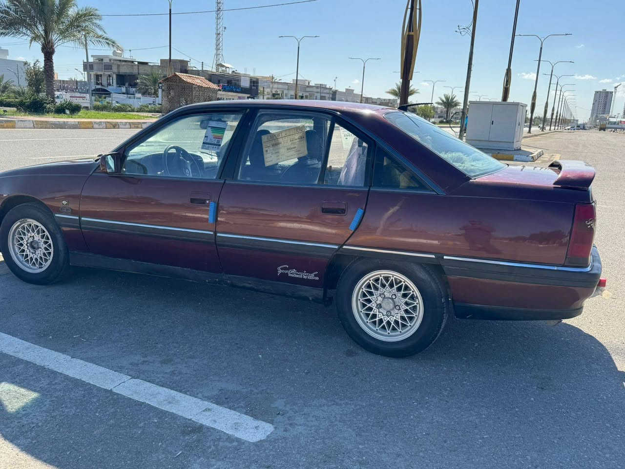 اوبل اوميكا موديل93 موروني مصبوقه للجماليه محرك ابلادي 200  كير عادي انبار للبيع السعر 37 بيه مجال بالفلوجه***********
