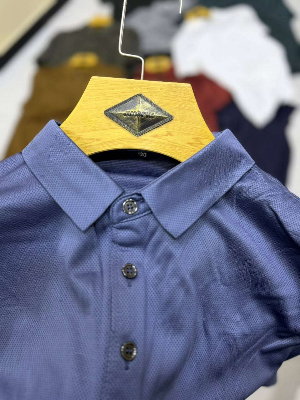 بدي حرير ناعم   
قياسات 
M.4XL
صيني 
الدرزن 12 قطعه ب 48 الف 
تطلع القطغة ب4 فقط 
يوجد توصيل لجميع مناطق العراق


**إذا كنت صاحب هذا الإعلان وتريد حذفه لأي سبب، رجاءا أرسل رسالة إلى الدعم الفني**